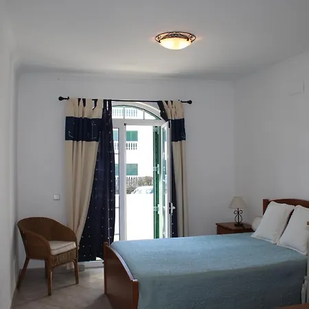 Tavira Apartman *